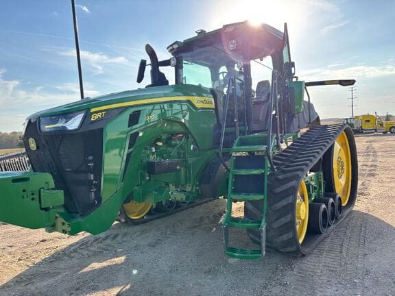 2023 John Deere 8RT 370 Equipment Image0