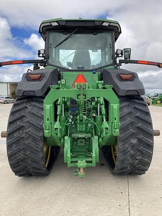 Image of John Deere 8RT 410 equipment image 4