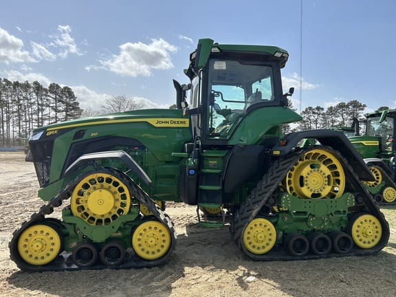 2023 John Deere 8RX 310 Equipment Image0