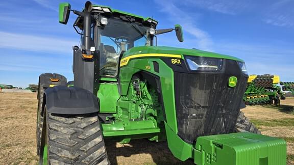 Image of John Deere 8RX 340 equipment image 2