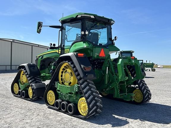 Image of John Deere 8RX 370 equipment image 2