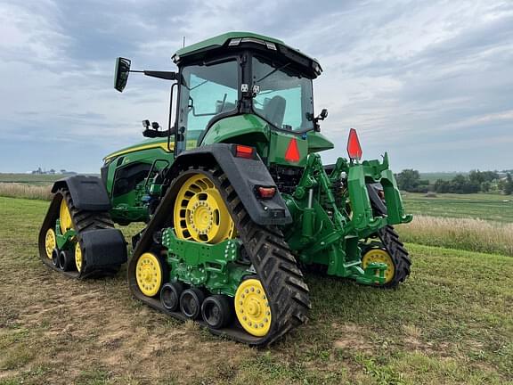 Image of John Deere 8RX 410 equipment image 2