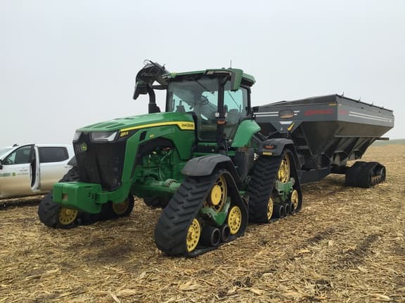 Image of John Deere 8RX 410 equipment image 3