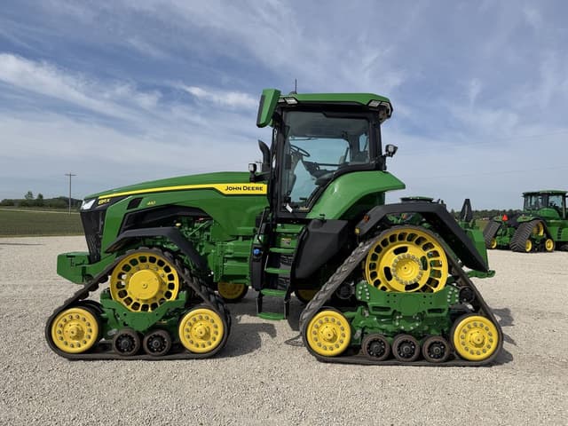 Image of John Deere 8RX 410 equipment image 1