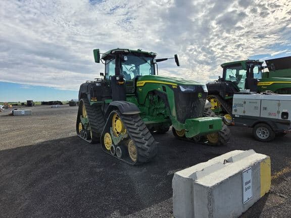 Image of John Deere 8RX 410 equipment image 4
