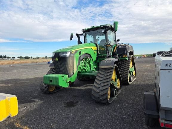2023 John Deere 8RX 410 Equipment Image0