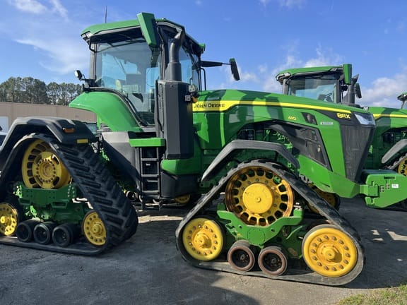 2023 John Deere 8RX 410 Equipment Image0