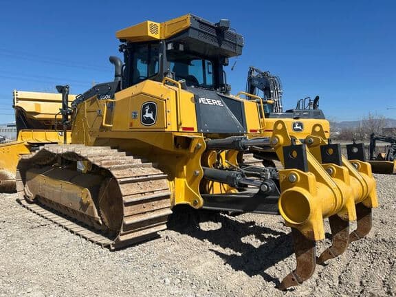 Image of John Deere 950K equipment image 2