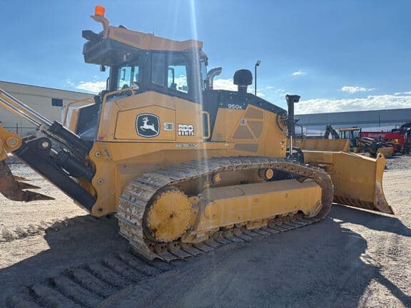 Image of John Deere 950K equipment image 4