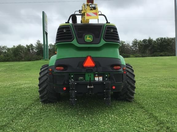 Image of John Deere 9700 equipment image 4