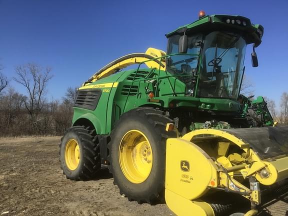 Image of John Deere 9700 Primary image