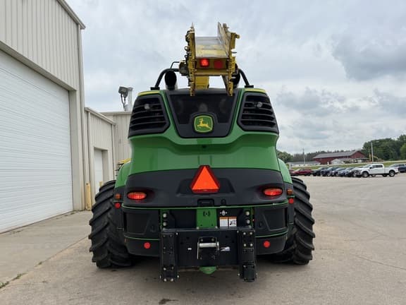 Image of John Deere 9900i equipment image 2