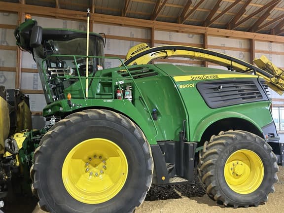 Image of John Deere 9900 equipment image 1