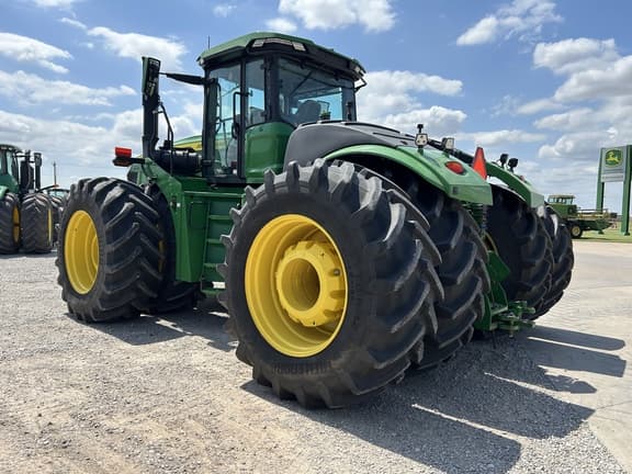 Image of John Deere 9R 440 equipment image 2
