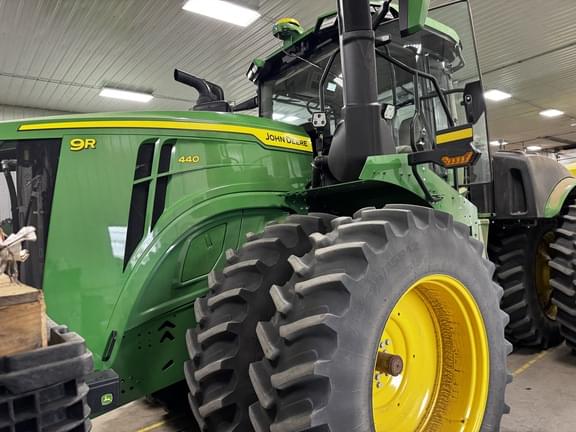 Image of John Deere 9R 440 Primary image