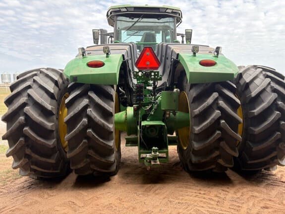 Image of John Deere 9R 440 equipment image 3