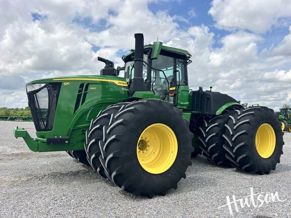 Image of John Deere 9R 490 equipment image 1