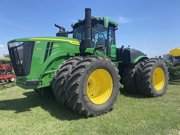 Image of John Deere 9R 490 equipment image 1