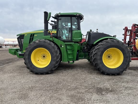 Image of John Deere 9R 490 equipment image 1