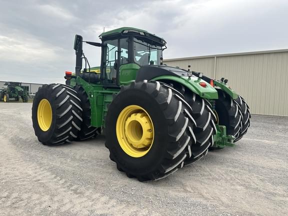 Image of John Deere 9R 490 equipment image 2