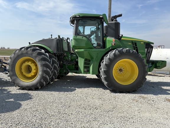 Image of John Deere 9R 590 equipment image 2