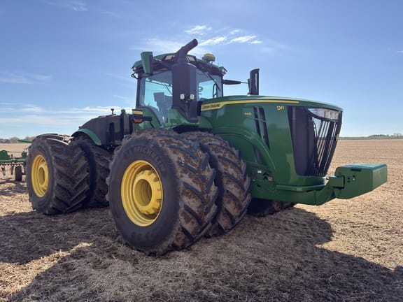 2023 John Deere 9R 640 Equipment Image0