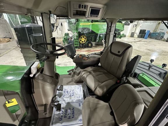 Image of John Deere 9RX 490 equipment image 2