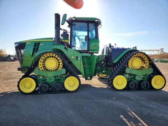 Image of John Deere 9RX 590 equipment image 1
