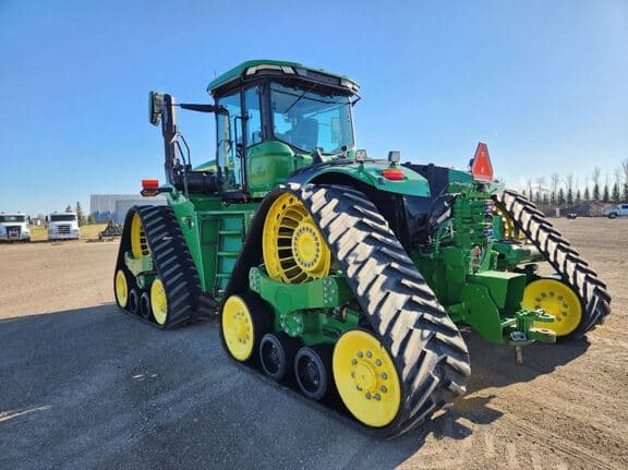 Image of John Deere 9RX 590 equipment image 2