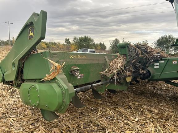 Image of John Deere C12F equipment image 1