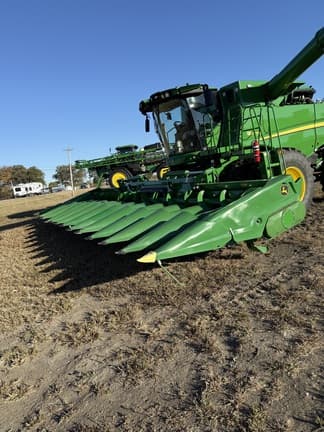 Image of John Deere C12F Primary image