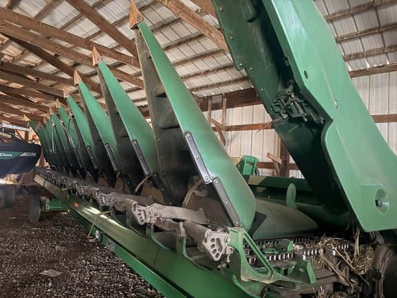 Image of John Deere C12F Primary image