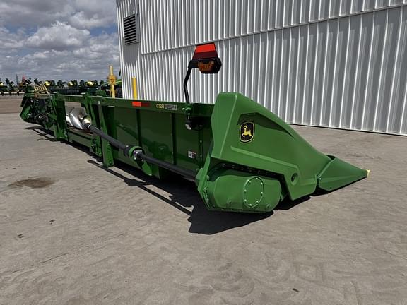 Image of John Deere C12R equipment image 2
