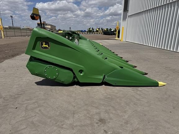Image of John Deere C12R equipment image 1