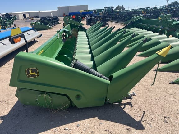 Image of John Deere C12R equipment image 2