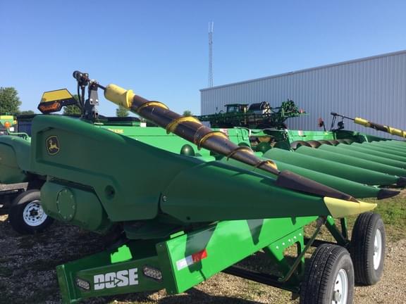 Image of John Deere C12R equipment image 1