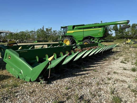 Image of John Deere C12R Primary image