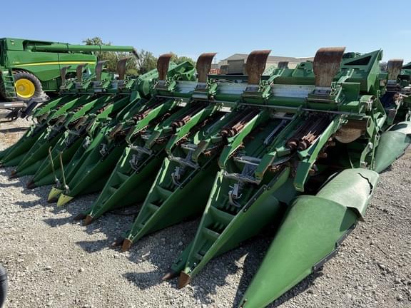 Image of John Deere C16F equipment image 1