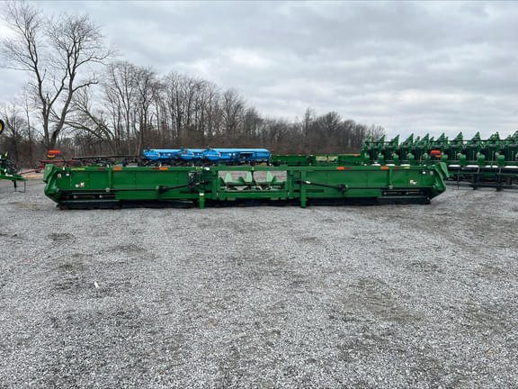 Image of John Deere C16R equipment image 4