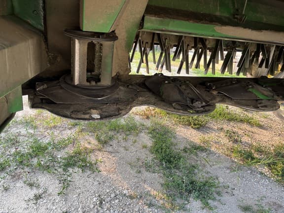Image of John Deere C350 equipment image 3