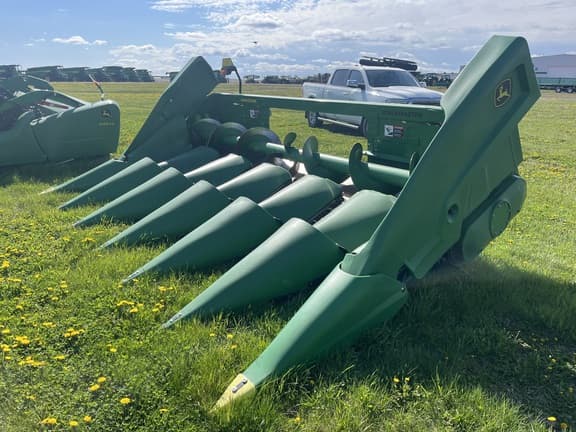 Image of John Deere C6R equipment image 4