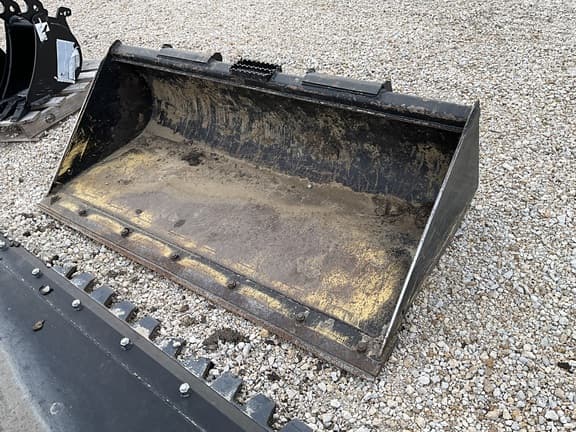 Image of John Deere C72 Primary image