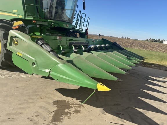 2023 John Deere C8R Equipment Image0