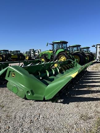 Image of John Deere C8R equipment image 1