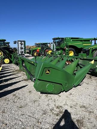 Image of John Deere C8R equipment image 1