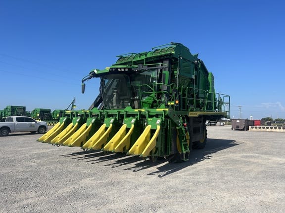 2023 John Deere CP770 Equipment Image0