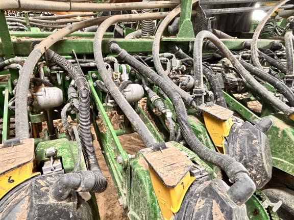Image of John Deere DB60 equipment image 3