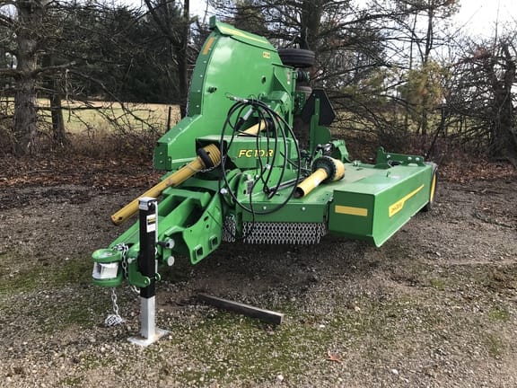 2023 John Deere FC10R Equipment Image0