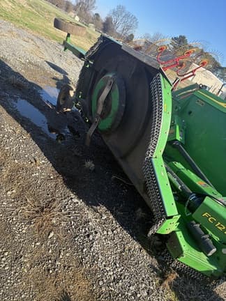 Image of John Deere FC12E equipment image 4