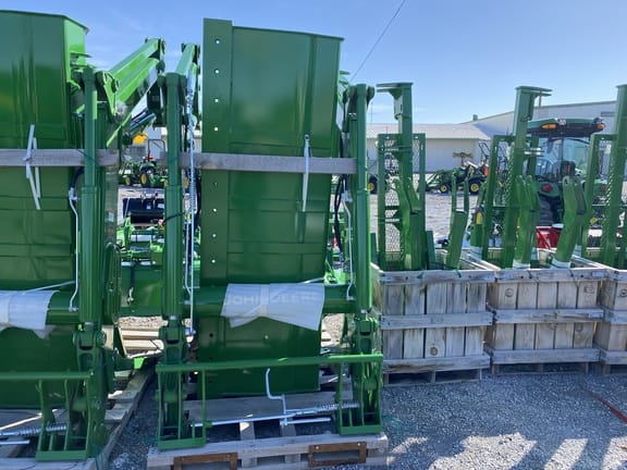 2023 John Deere H310 Equipment Image0